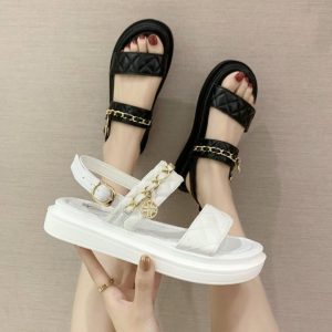[3-5/8 Hoàn Tiền 25%]Giày sandal nữ 2 quai ngang đế bằng học sinh hàn quốc thời trang dạo phố phối xích V310  58.800 ₫